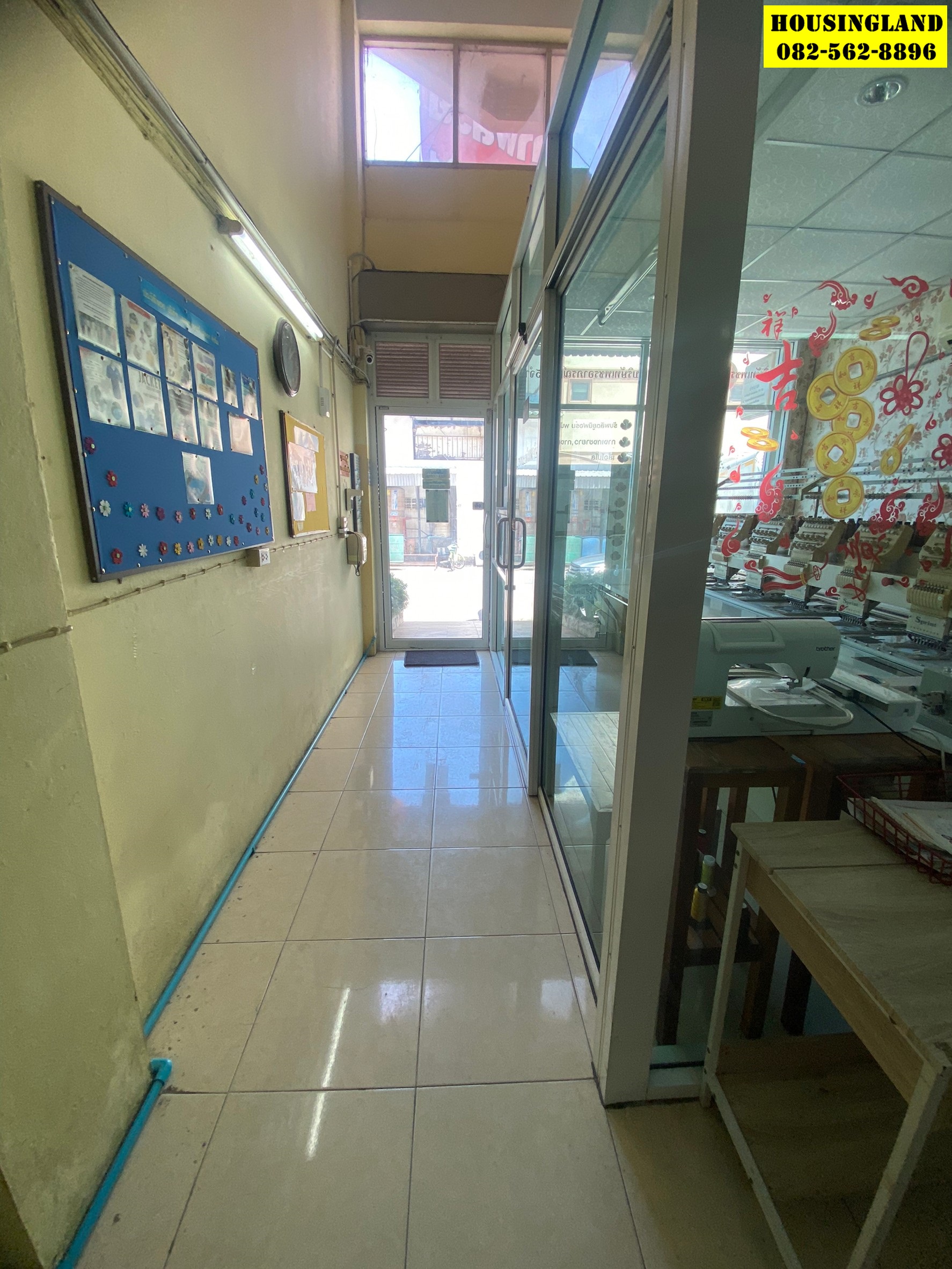 ขายด่วนตึกแถว3ชั้นครึ่ง หมู่บ้านรัตนโกสินทร์ 200 ปี   ตำบลประชาธิปัตย์ อำเภอธัญบุรี จังหวัดปทุมธานี 